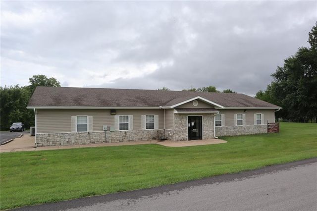 201 Ash Street, Gallatin, MO 64640