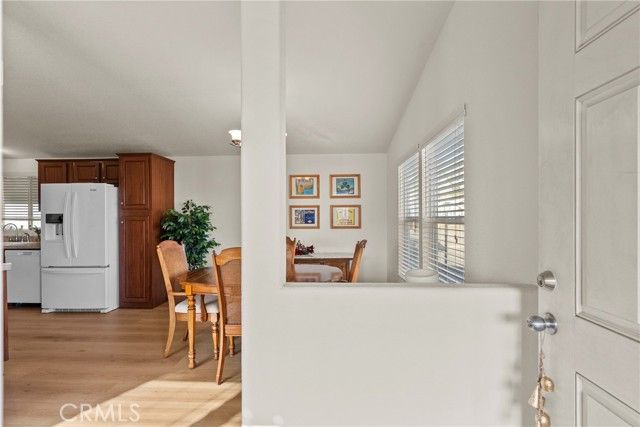 15455 Glenoaks Boulevard 94, Sylmar (los Angeles), CA 91342