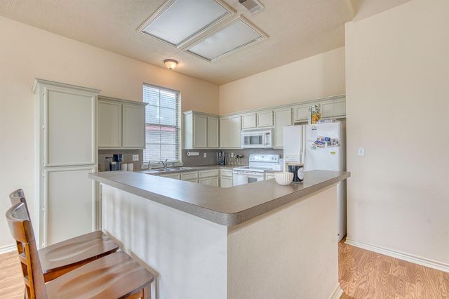 5710 Lori Lane, Beaumont, TX 77713