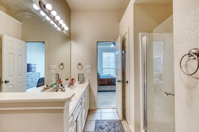 5710 Lori Lane, Beaumont, TX 77713