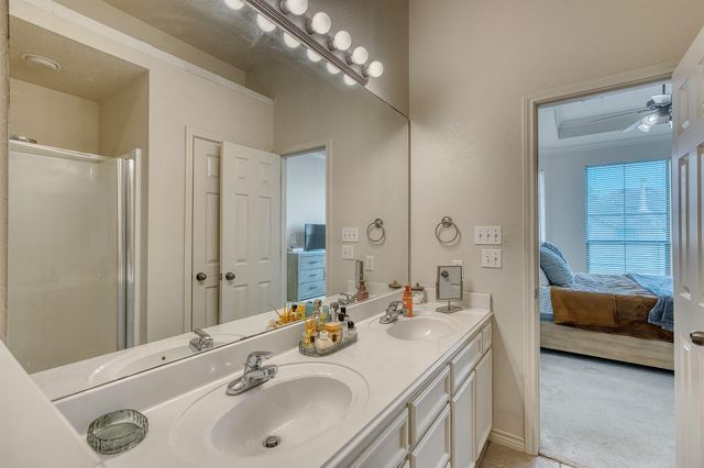 5710 Lori Lane, Beaumont, TX 77713