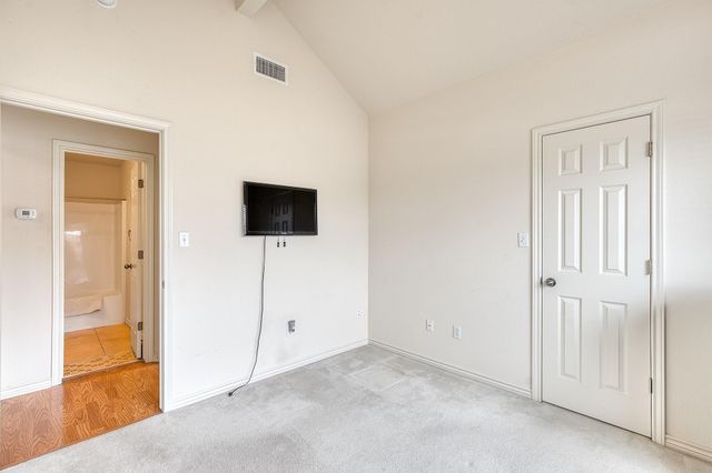 5710 Lori Lane, Beaumont, TX 77713