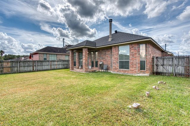 5710 Lori Lane, Beaumont, TX 77713