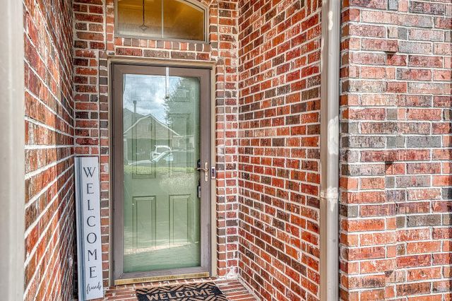 5710 Lori Lane, Beaumont, TX 77713