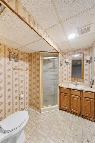 200 McAlpine Drive, Unincorporated, MO 63137