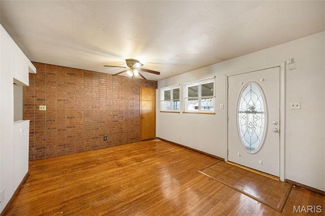 200 McAlpine Drive, Unincorporated, MO 63137