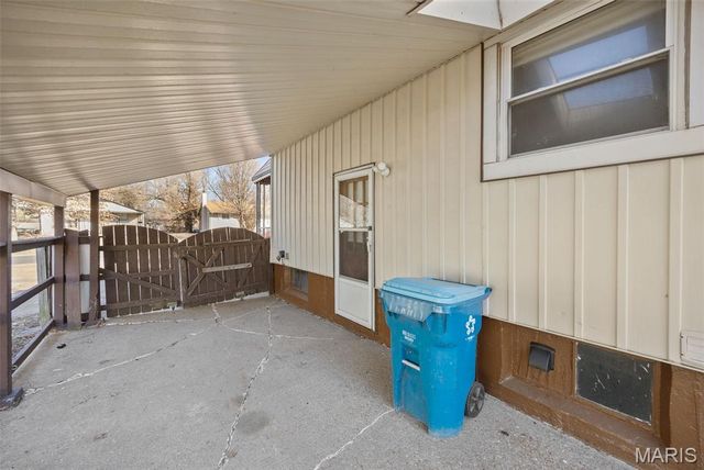 200 McAlpine Drive, Unincorporated, MO 63137