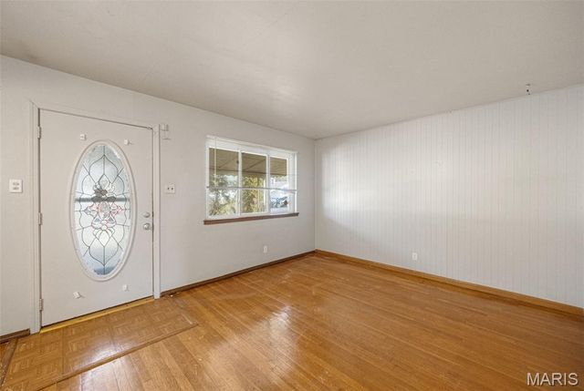 200 McAlpine Drive, Unincorporated, MO 63137