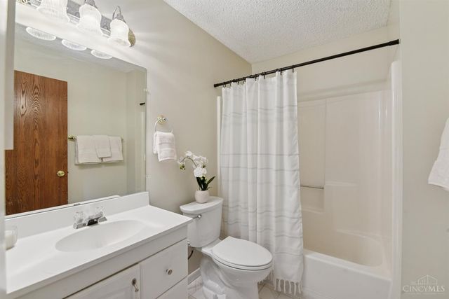 7633 Granby Way, West Chester, OH 45069