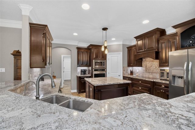 32226 Bayou Bend, Richwood, TX 77515