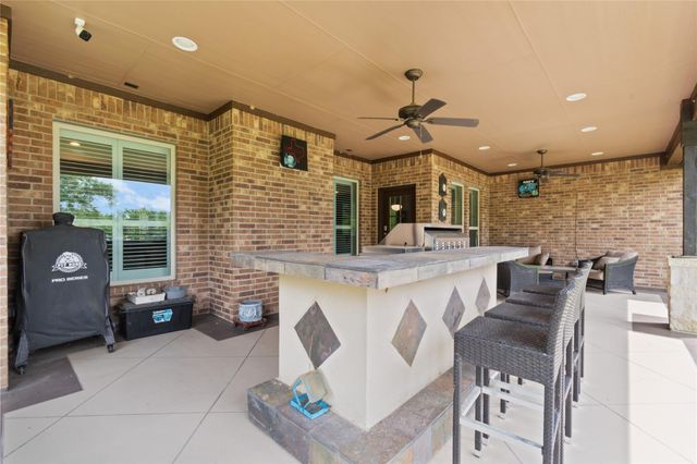 32226 Bayou Bend, Richwood, TX 77515