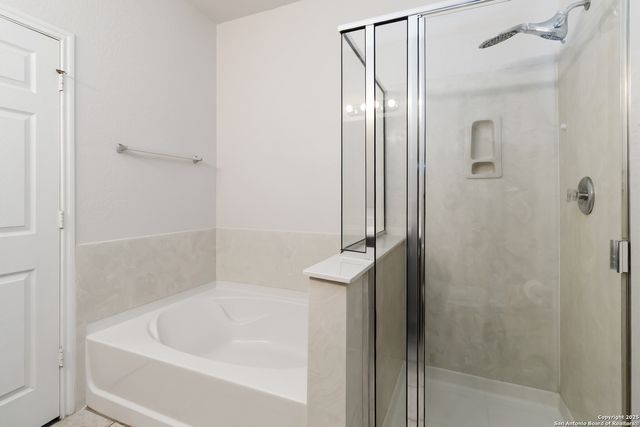 647 Trinity, San Antonio, TX 78260