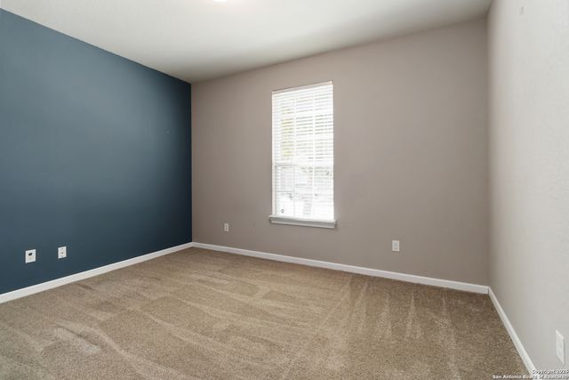 647 Trinity, San Antonio, TX 78260