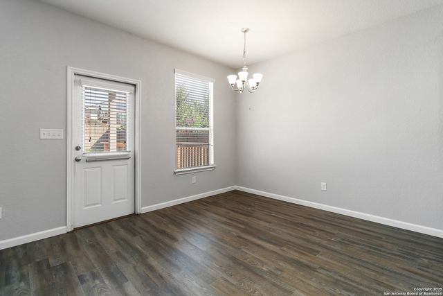 647 Trinity, San Antonio, TX 78260