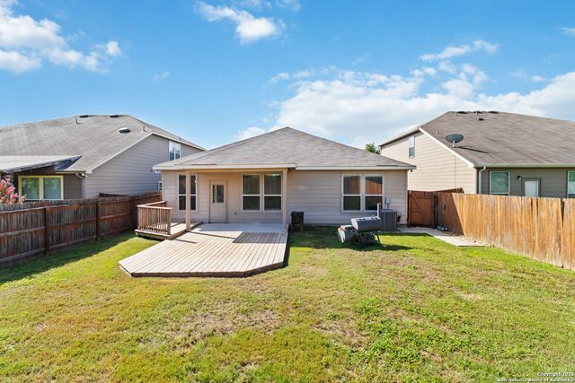 647 Trinity, San Antonio, TX 78260