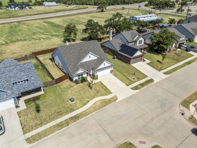 801 Taliaferro Trail, Springtown, TX 76082