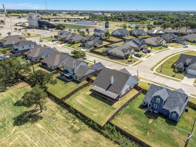801 Taliaferro Trail, Springtown, TX 76082