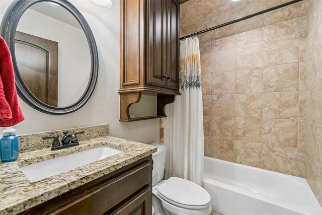 15313 Daybright Drive, Edmond, OK 73013