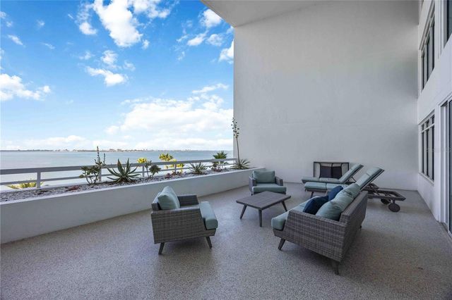 888 BLVD OF THE ARTS 707, Sarasota, FL 34236