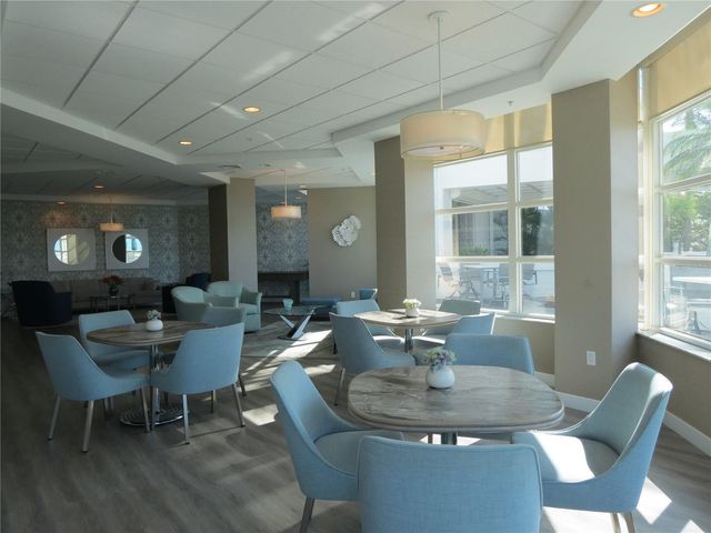 888 BLVD OF THE ARTS 707, Sarasota, FL 34236