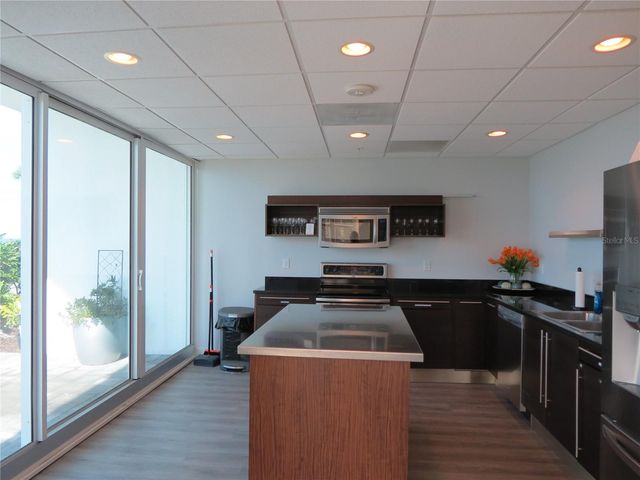 888 BLVD OF THE ARTS 707, Sarasota, FL 34236