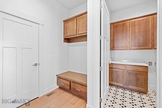 1602 Beeker Lane, Belgrade, MT 59714