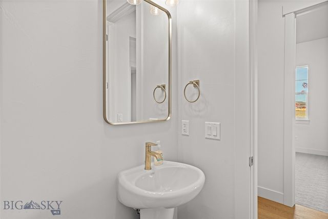 1602 Beeker Lane, Belgrade, MT 59714