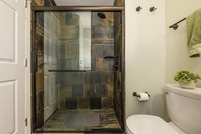 1550 Oakfield Drive, Ann Arbor, MI 48108