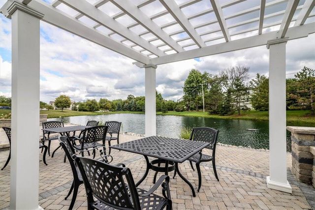 1550 Oakfield Drive, Ann Arbor, MI 48108
