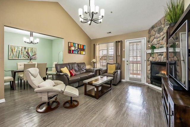 1550 Oakfield Drive, Ann Arbor, MI 48108