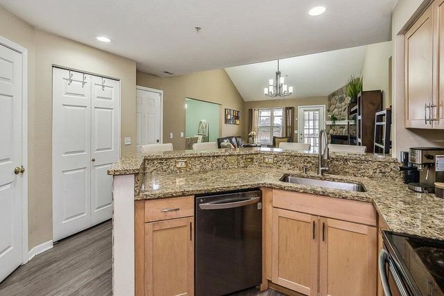 1550 Oakfield Drive, Ann Arbor, MI 48108