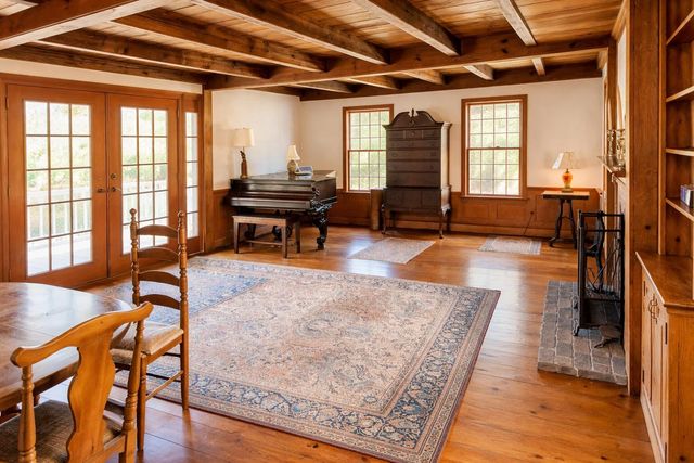 69 Allyn Lane, Barnstable, MA 02630