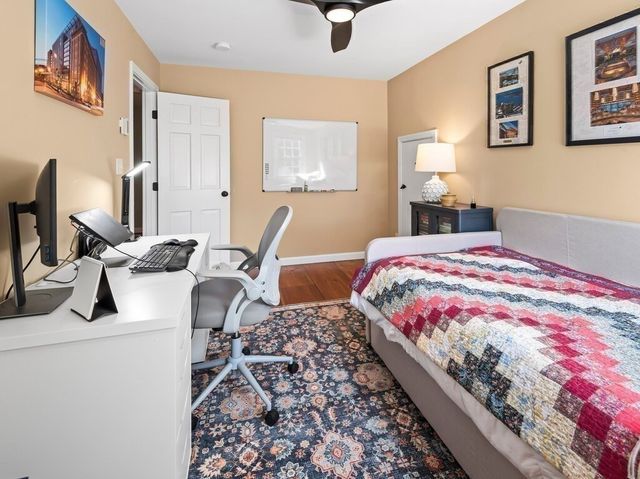 69 Walnut St, Upton, MA 01568