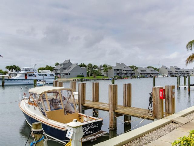 2115 Windward Way 102, Vero Beach, FL 32963