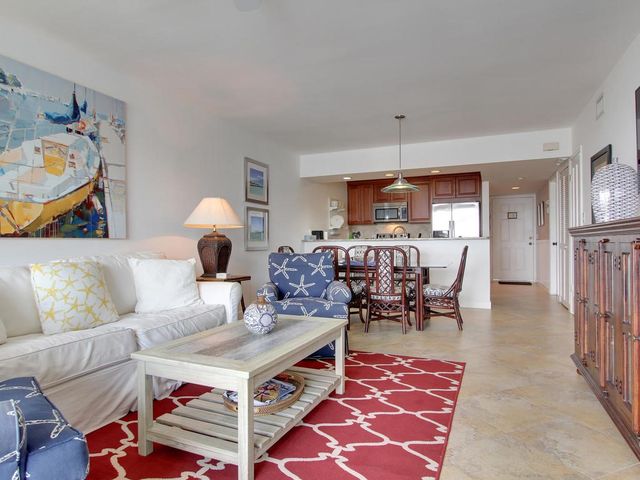 2115 Windward Way 102, Vero Beach, FL 32963