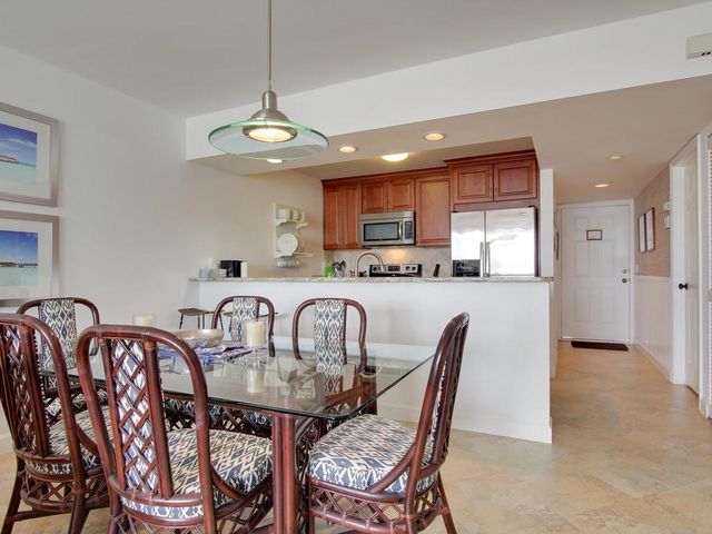 2115 Windward Way 102, Vero Beach, FL 32963