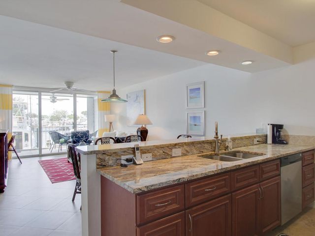 2115 Windward Way 102, Vero Beach, FL 32963