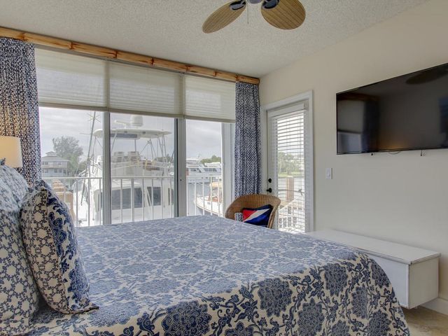 2115 Windward Way 102, Vero Beach, FL 32963