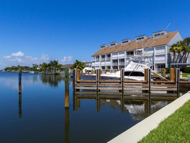 2115 Windward Way 102, Vero Beach, FL 32963