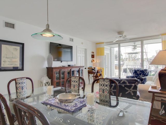2115 Windward Way 102, Vero Beach, FL 32963