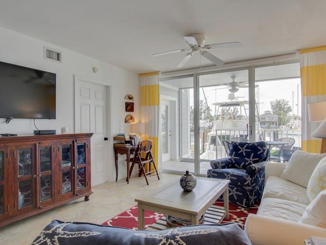 2115 Windward Way 102, Vero Beach, FL 32963