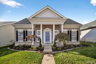323 Hawks View Drive, O'fallon, MO 63368