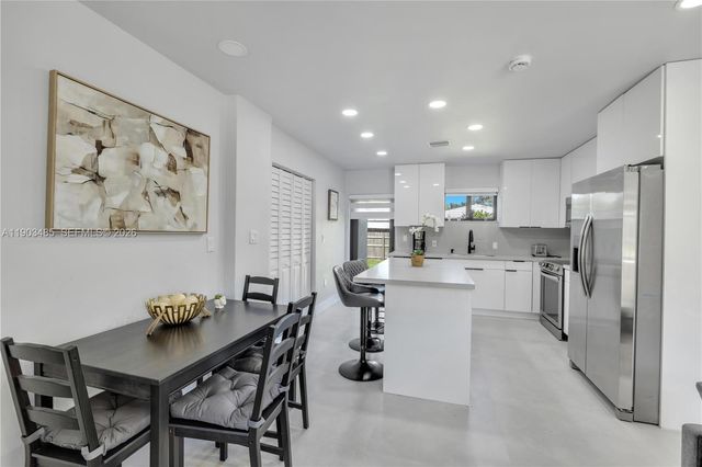 6021 SW 19th Street, Miami, FL 33155