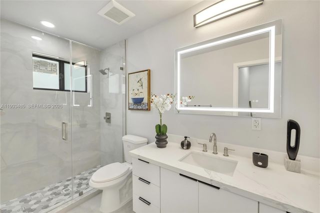 6021 SW 19th Street, Miami, FL 33155
