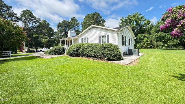 2229 Lizard Lick Road, Zebulon, NC 27597