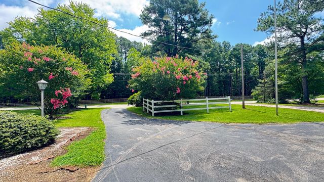 2229 Lizard Lick Road, Zebulon, NC 27597