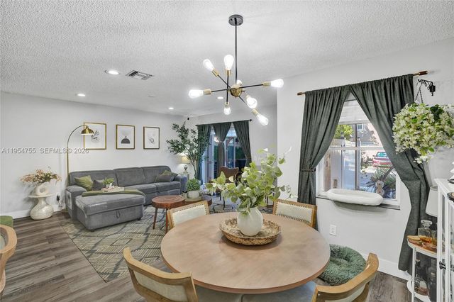 5361 SW 125th Ave, Miramar, FL 33027