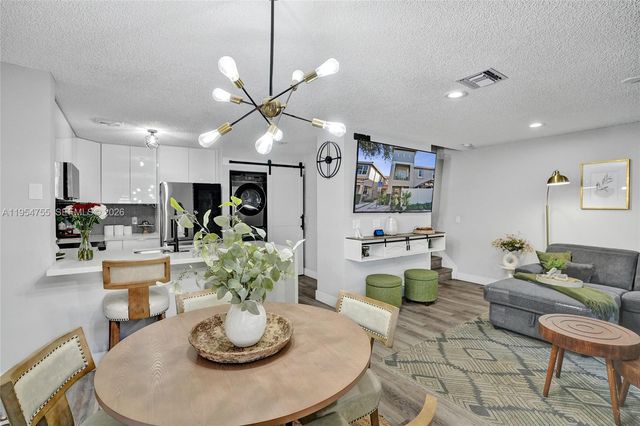 5361 SW 125th Ave, Miramar, FL 33027