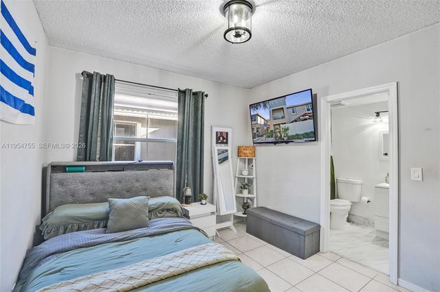 5361 SW 125th Ave, Miramar, FL 33027