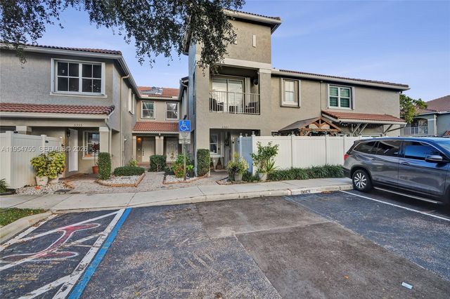 5361 SW 125th Ave, Miramar, FL 33027